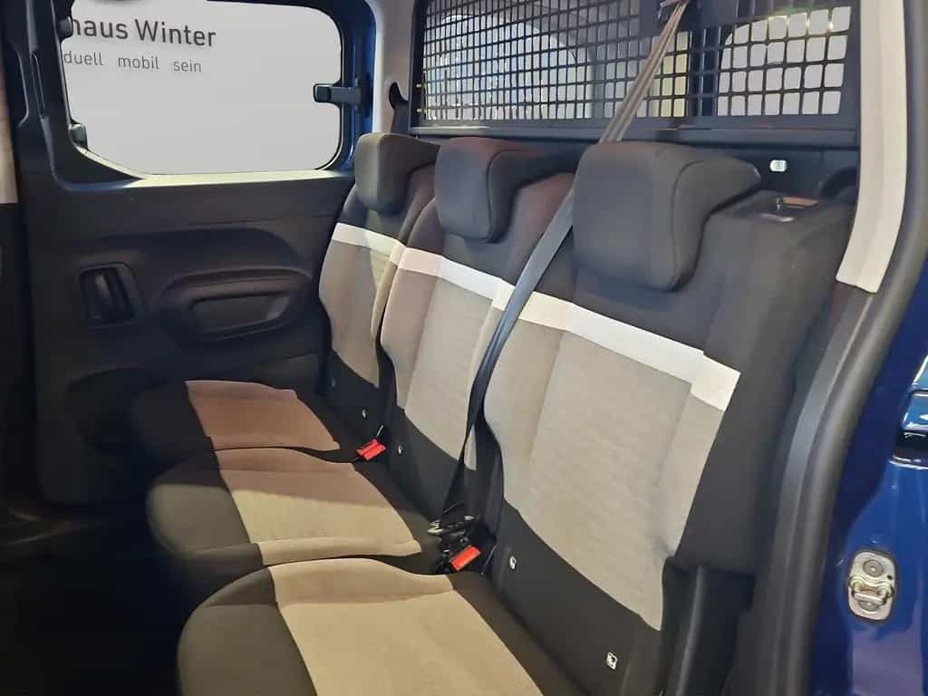 Citroën Berlingo 1,5 BlueHDI Feel M MPV Klimaaut Navi Ka 07/2023-photo-8