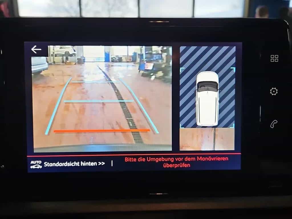 Citroën Berlingo 1,5 BlueHDI Feel M MPV Klimaaut Navi Ka 07/2023-photo-9