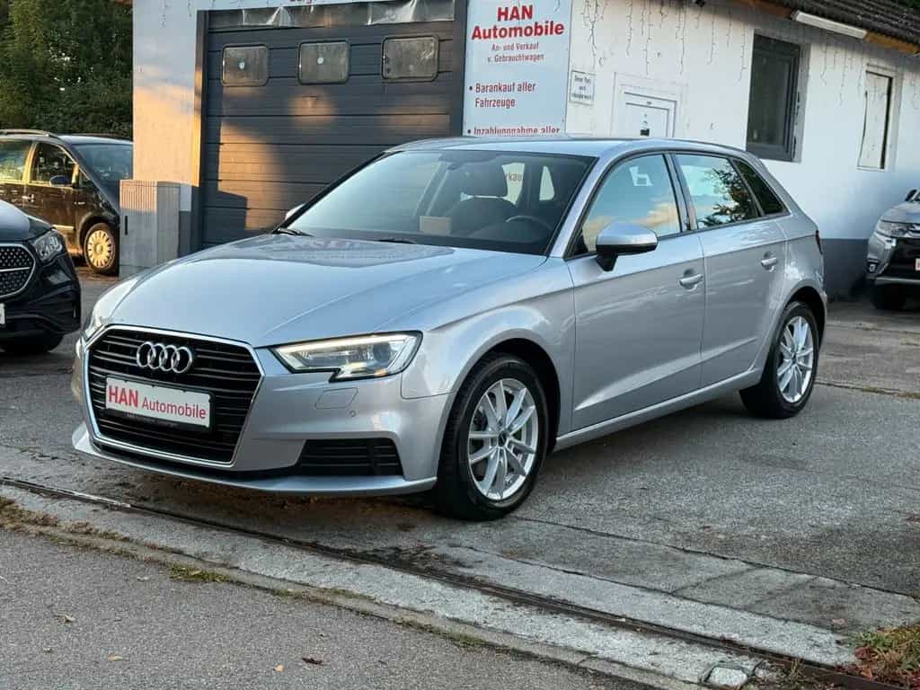 Audi A3 Sportback 35 TFSI /Automatik/Navi/Xenon/Temp. 07/2019-photo-3