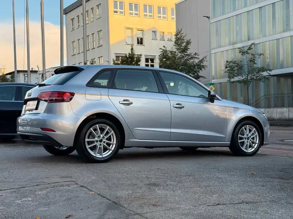 Audi A3 Sportback 35 TFSI /Automatik/Navi/Xenon/Temp. 07/2019-photo-6