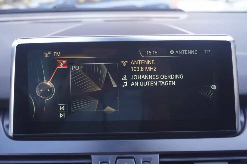 BMW 2 Series 220i Gran Tourer M-Sport LED ACC Head-Up AHK 06/2017-photo-16