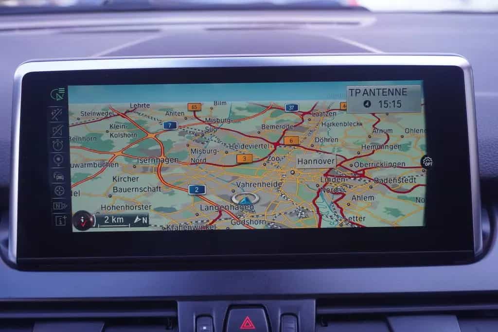 BMW 2 Series 220i Gran Tourer M-Sport LED ACC Head-Up AHK 06/2017-photo-17