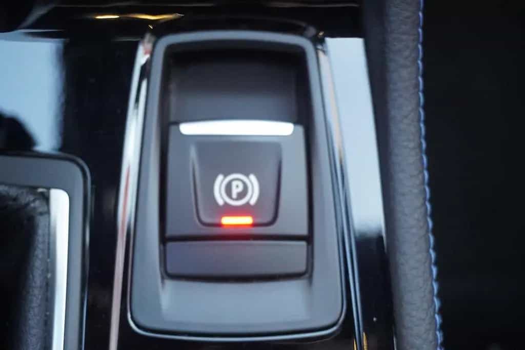 BMW 2 Series 220i Gran Tourer M-Sport LED ACC Head-Up AHK 06/2017-photo-21