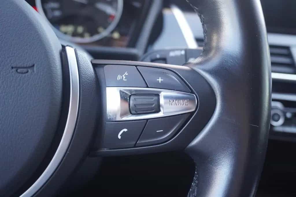 BMW 2 Series 220i Gran Tourer M-Sport LED ACC Head-Up AHK 06/2017-photo-28