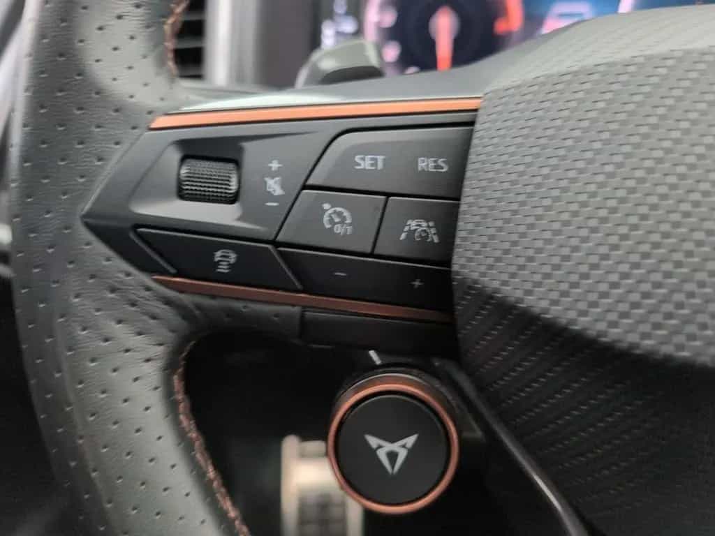 Cupra Ateca 2.0 TSI 4Drive 19" COPPER 360° el Sitz ACC 06/2023-photo-24