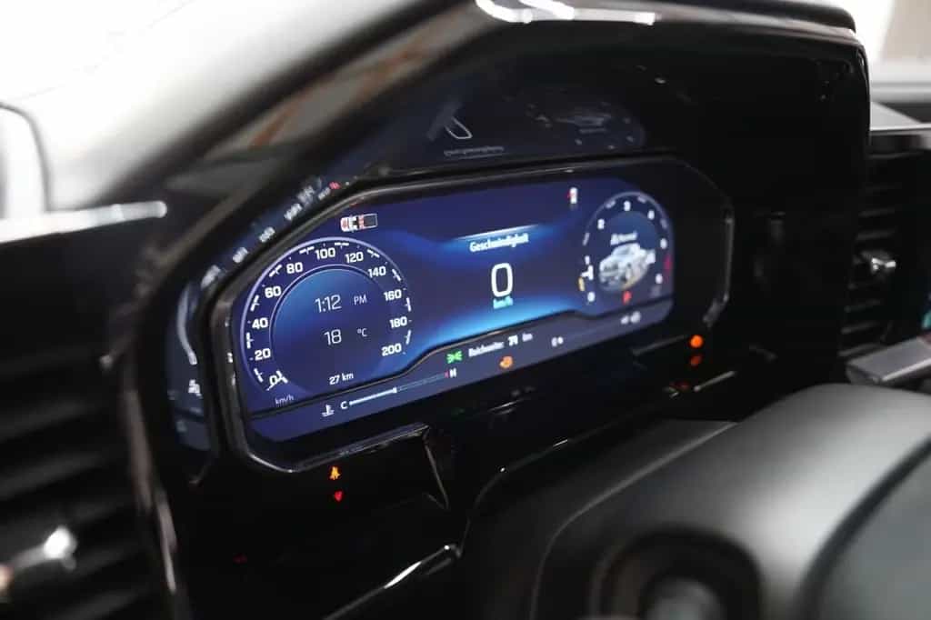 Chevrolet Silverado MY 25 High Country Diesel null-photo-17
