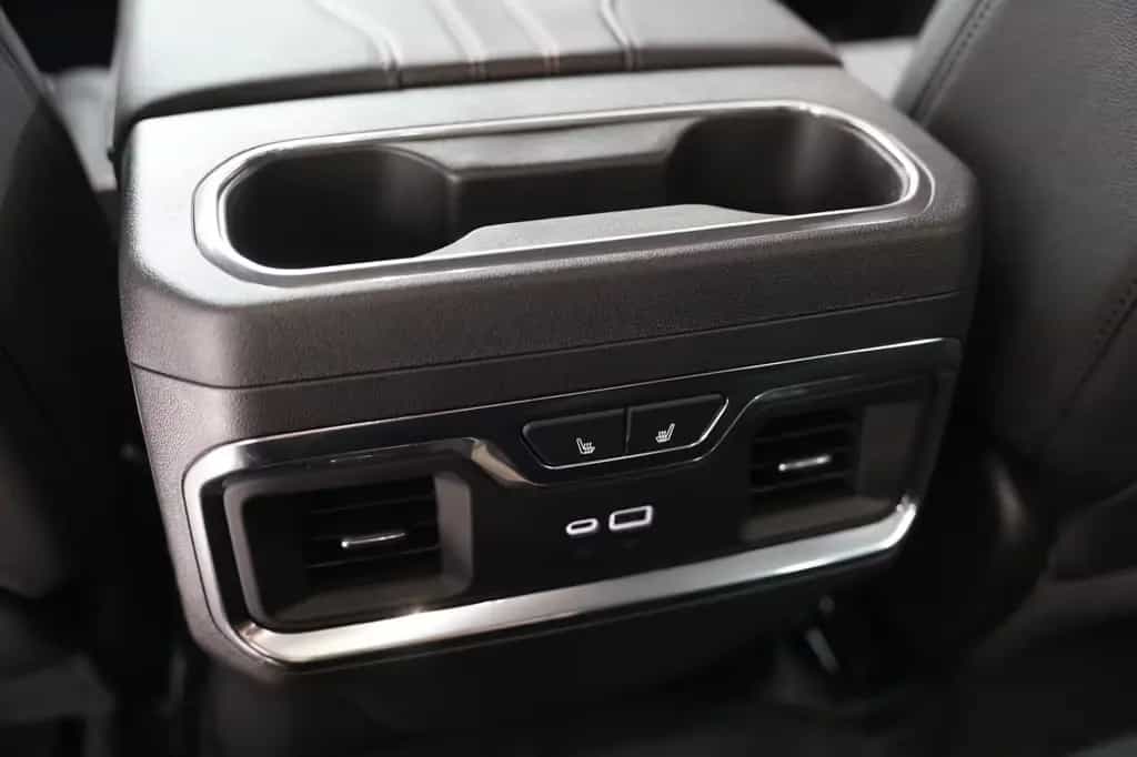 Chevrolet Silverado MY 25 High Country Diesel null-photo-23