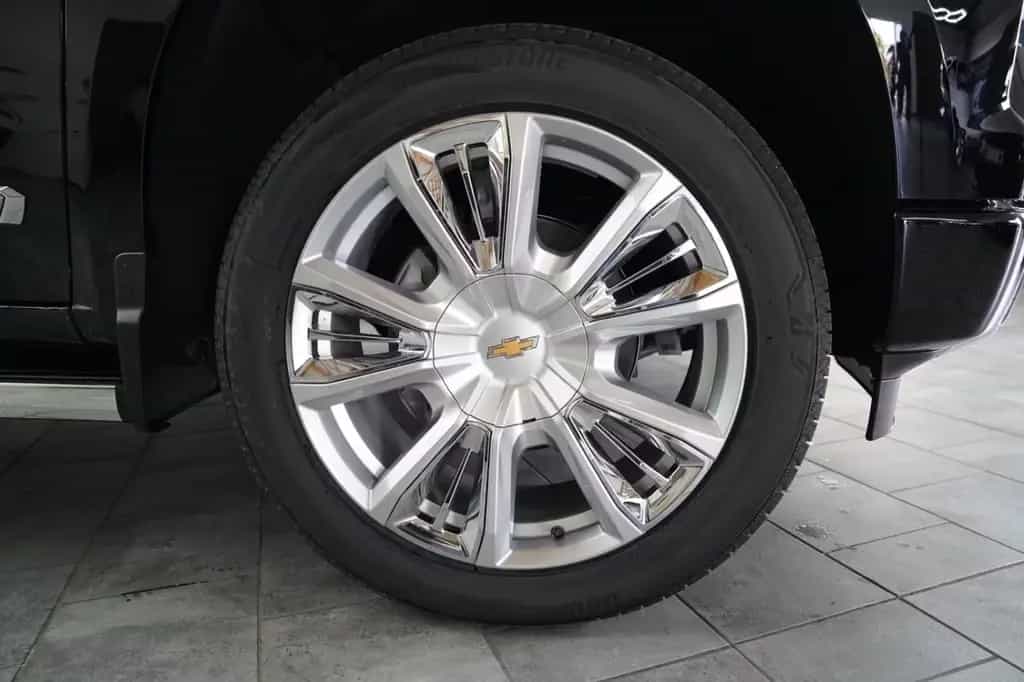 Chevrolet Silverado MY 25 High Country Diesel null-photo-5