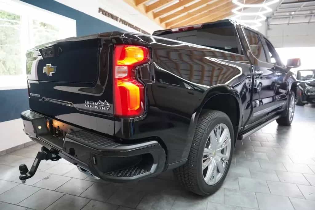 Chevrolet Silverado MY 25 High Country Diesel null-photo-9