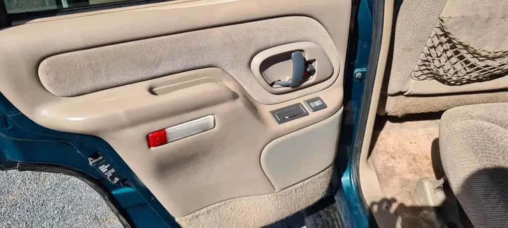 GMC Yukon 06/1997-photo-3