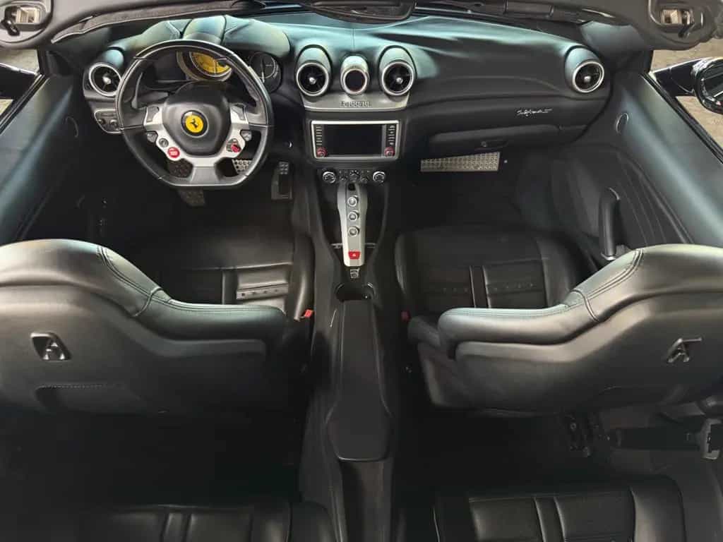Ferrari California 3.9 V8 T++TOP ZUSTAND++4 SEATS++ 07/2016-photo-25