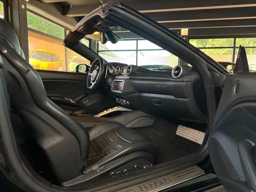 Ferrari California 3.9 V8 T++TOP ZUSTAND++4 SEATS++ 07/2016-photo-27