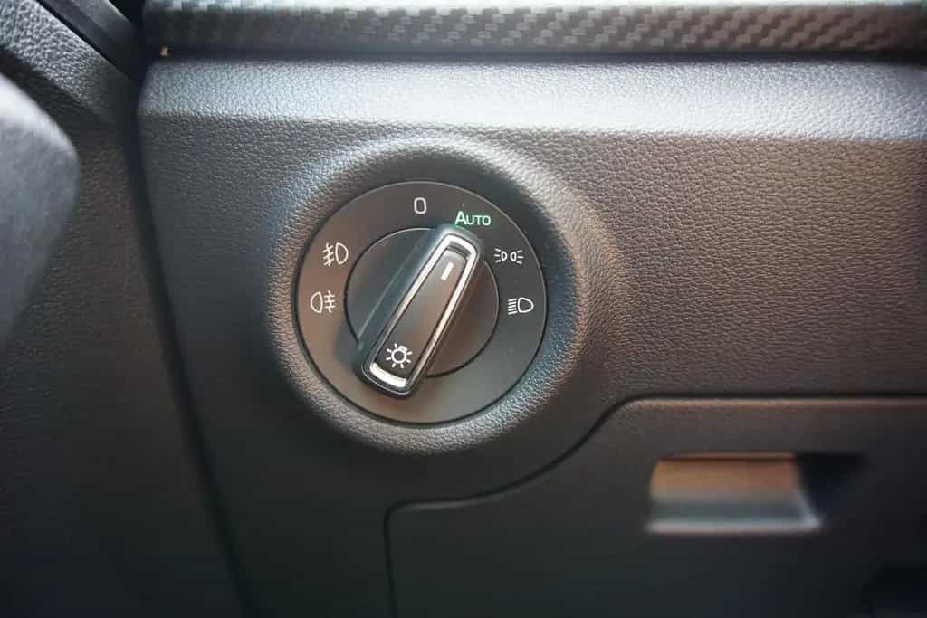Skoda Scala 1.0TSI DSG Monte Carlo Navi/MirLi Matrix 07/2024-photo-18