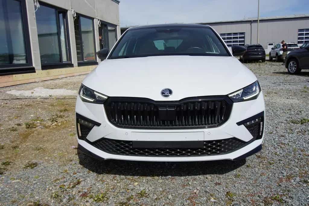 Skoda Scala 1.0TSI DSG Monte Carlo Navi/MirLi Matrix 07/2024-photo-4