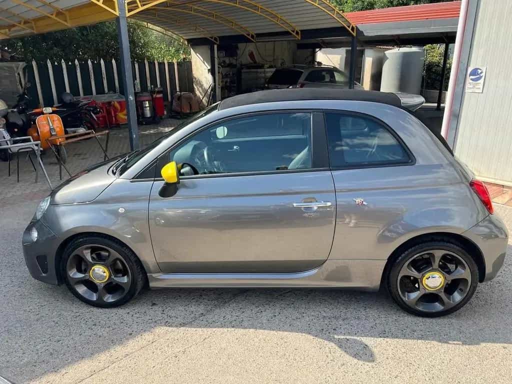 Abarth 500 C 1.4 Turbo T-Jet 06/2012-photo-4