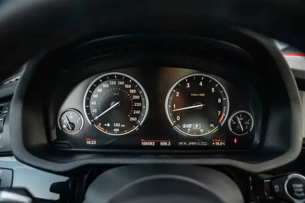 BMW X4 M40 X DRIVE LED 07/2016-photo-21