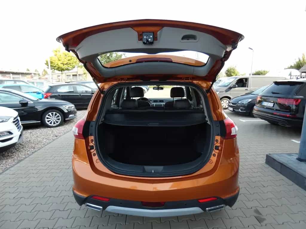 BAIC Senova X65 Automatik Alu Klima Schiebedach 05/2017-photo-6