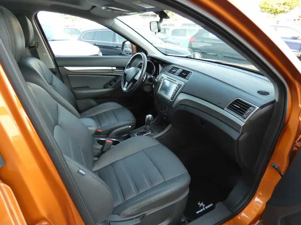 BAIC Senova X65 Automatik Alu Klima Schiebedach 05/2017-photo-9
