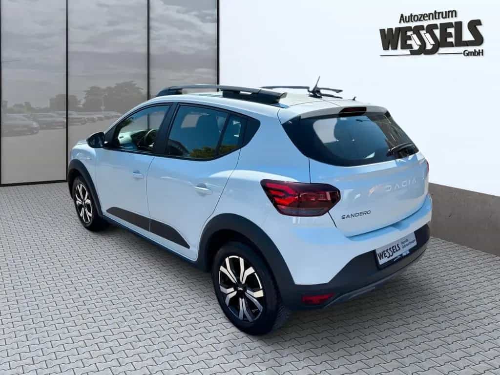 Dacia Sandero III Stepway Expression+ 11/2023-photo-4