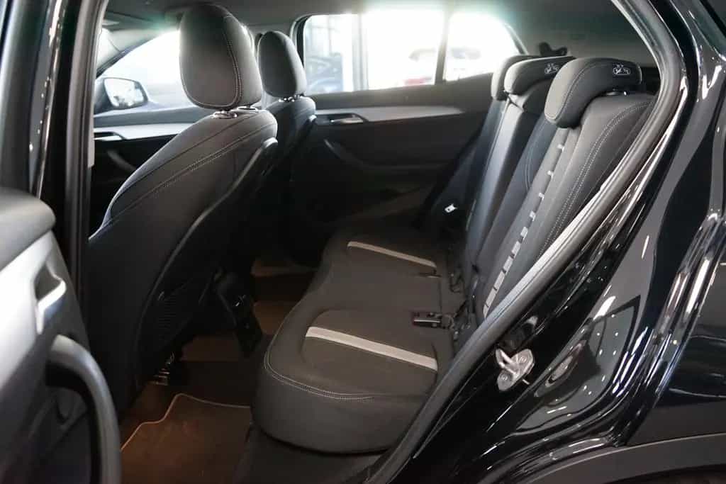 BMW X2 xDrive 20i NAVI+PDC+KLIMA+AUTOMATIK 03/2018-photo-13