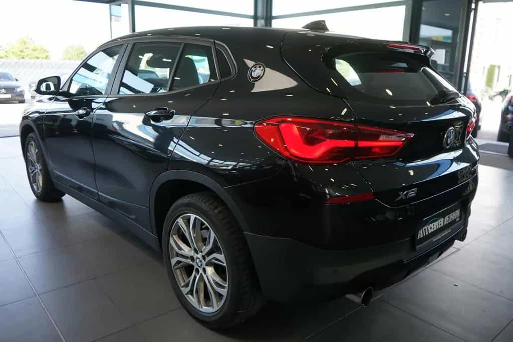 BMW X2 xDrive 20i NAVI+PDC+KLIMA+AUTOMATIK 03/2018-photo-3