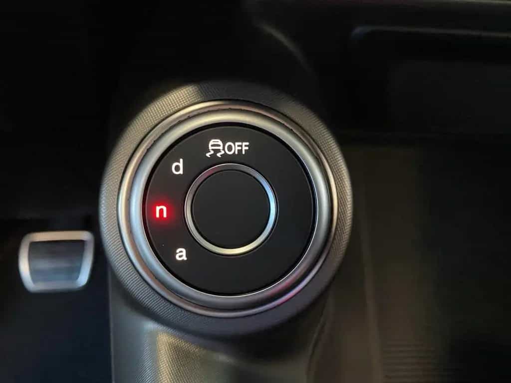 Alfa Romeo Tonale 1.6 Diesel Sprint Kam.+KeyLess+LED 08/2025-photo-18