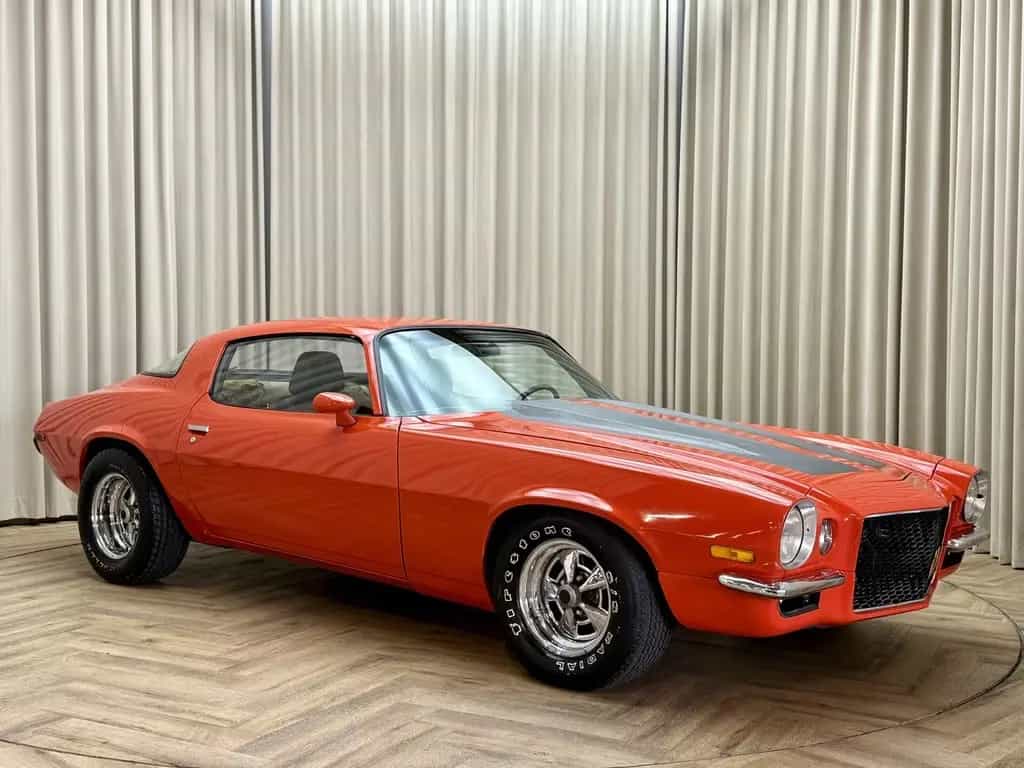 Chevrolet Camaro LT 350CU *Split Bumper* Leder, Camel Hump 09/1975-photo-4