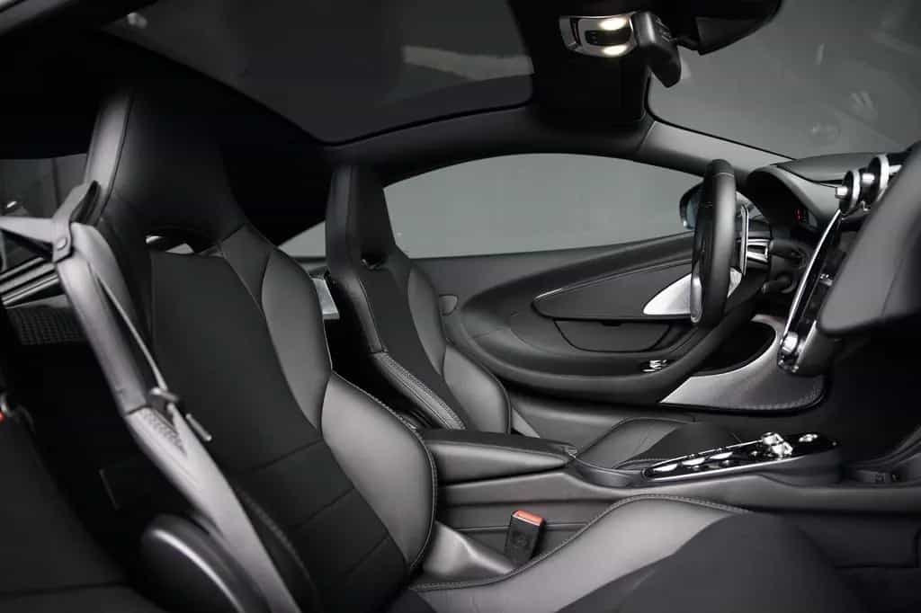 McLaren GT Luxe - Premium Pack - Sports Exhaust - 1.Hand 04/2020-photo-41
