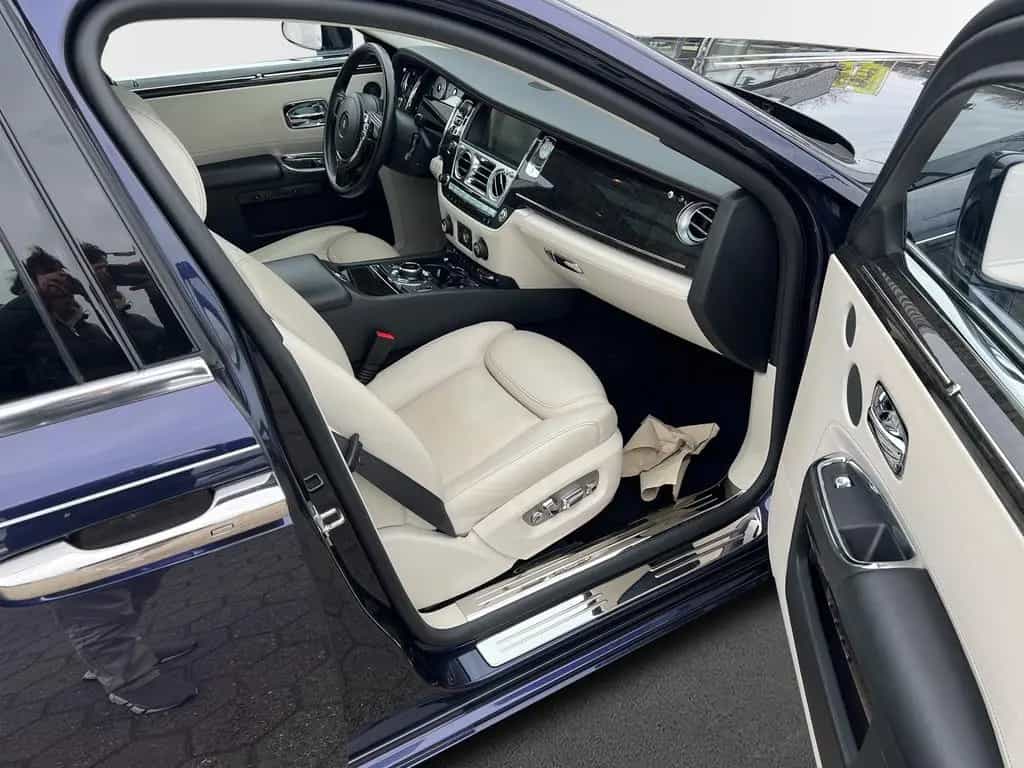 Rolls-Royce Ghost Series II *Pano *Headup *Night *CAM 03/2015-photo-10