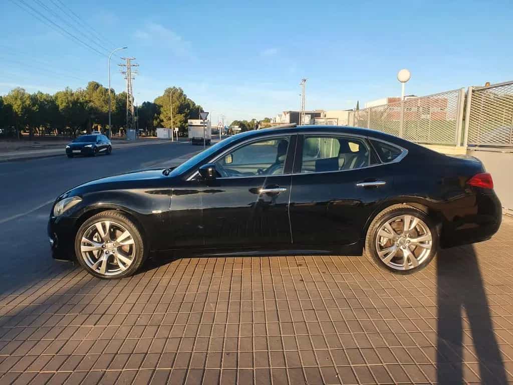 Infiniti M30 d S Premium 03/2012-photo-2