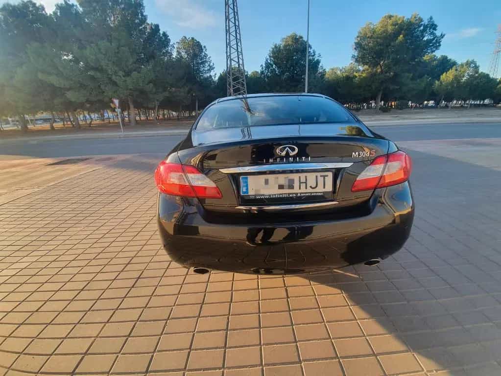 Infiniti M30 d S Premium 03/2012-photo-4