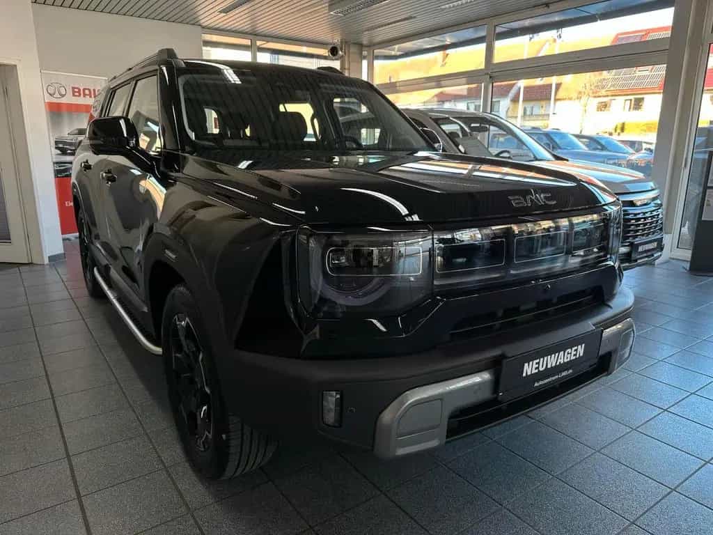 BAIC BJ30 4WD HEV AUTOM/PANO/LED/360°/KA null-photo-4