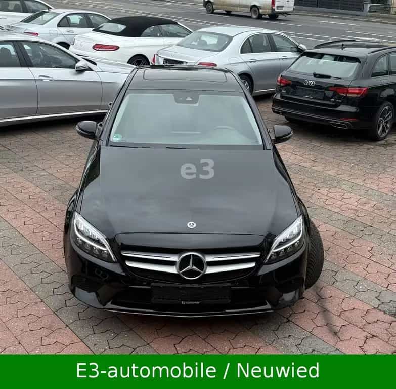Mercedes-Benz C-Class Lim.C180;AUTOMATIK;KAMERA;CAR PLAY;NAVI 07/2020-photo-1