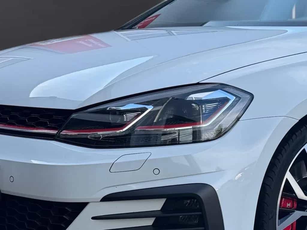 Volkswagen Golf VII GTI Performance 2.0 TSI DSG AHK Navi DC 03/2019-photo-6
