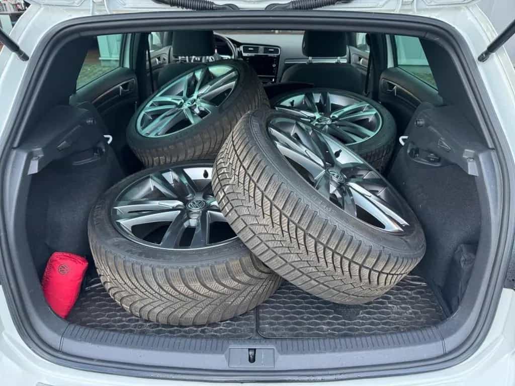 Volkswagen Golf VII GTI Performance 2.0 TSI DSG AHK Navi DC 03/2019-photo-9