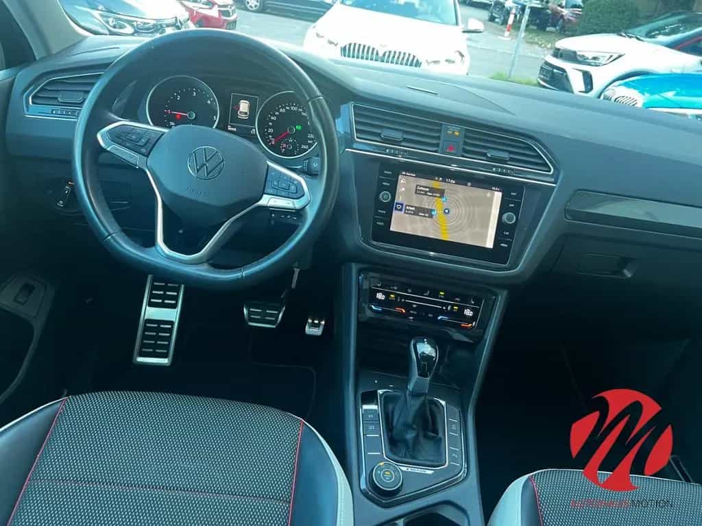Volkswagen Tiguan Urban Sport 4M 2.0 TDI LED NAVI KAMERA AC 05/2022-photo-11