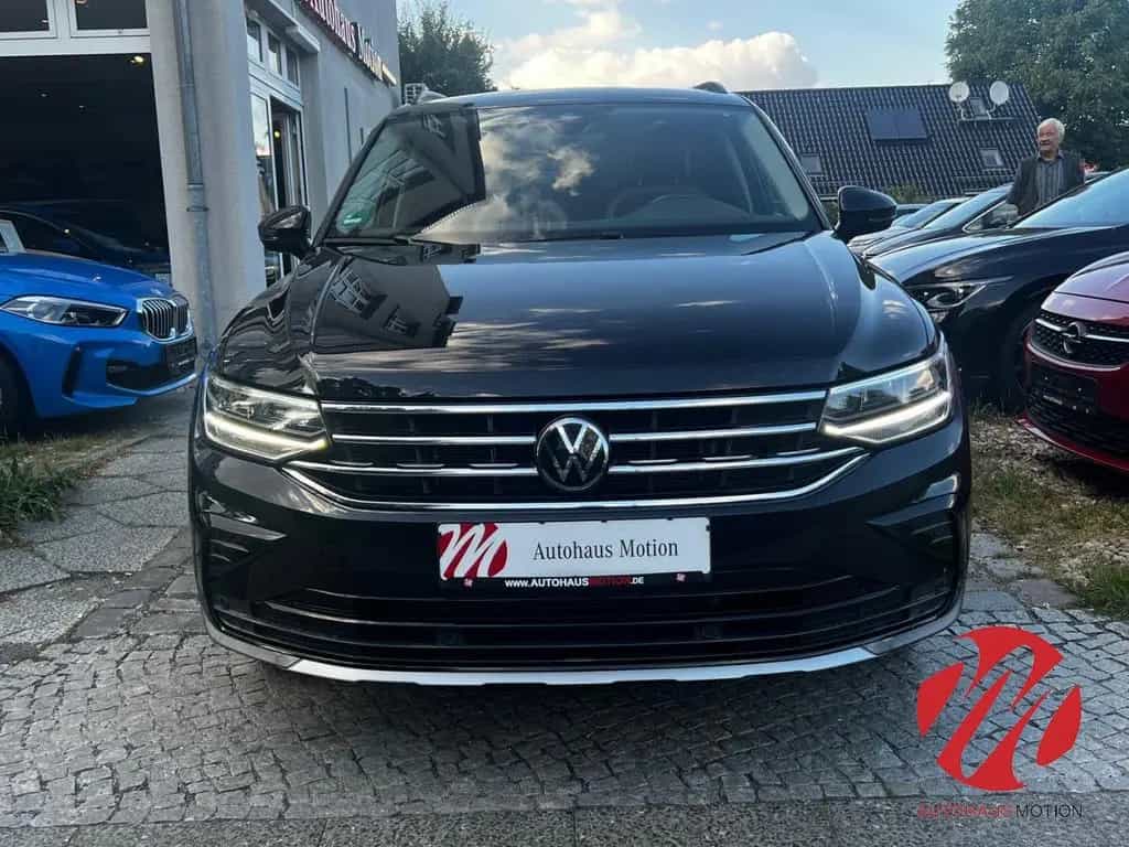 Volkswagen Tiguan Urban Sport 4M 2.0 TDI LED NAVI KAMERA AC 05/2022-photo-2