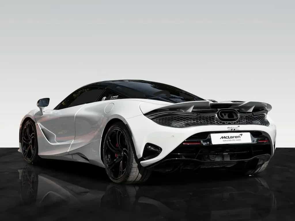 McLaren 750S | Ice White | Carbon Exterior 05/2024-photo-11