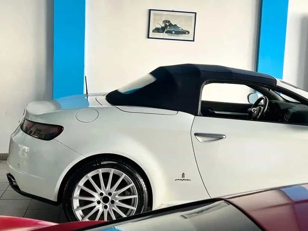 Alfa Romeo Spider 2.4 JTDm 200CV Q-Tronic 12/2008-photo-3