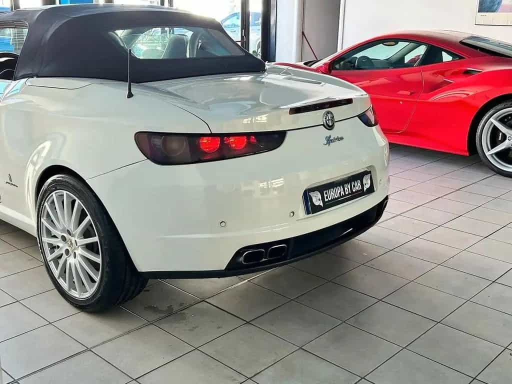 Alfa Romeo Spider 2.4 JTDm 200CV Q-Tronic 12/2008-photo-6
