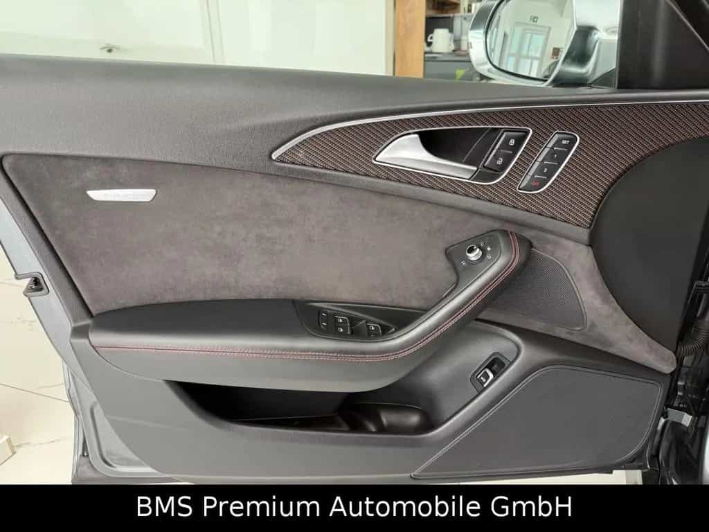 Audi S6 Avant 4.0 TFSI quattro 08/2016-photo-11