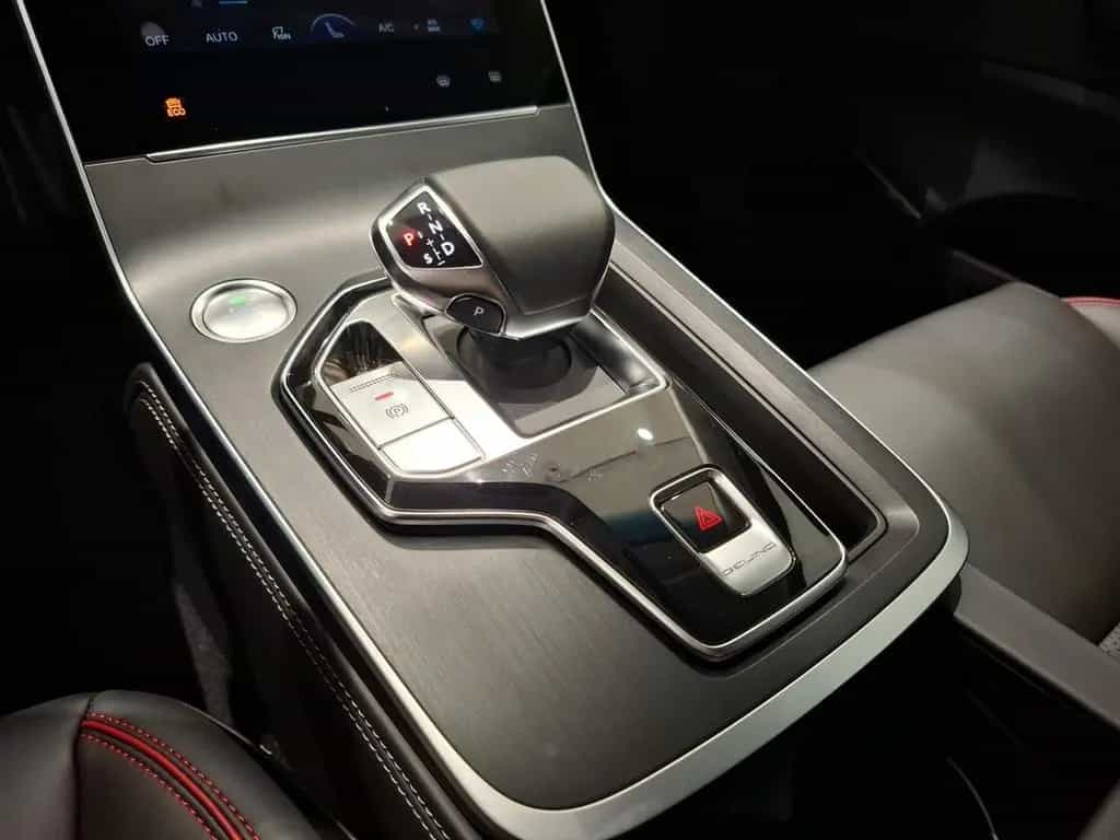 BAIC Beijing X75 1.5Turbo GDI 12/2025-photo-17
