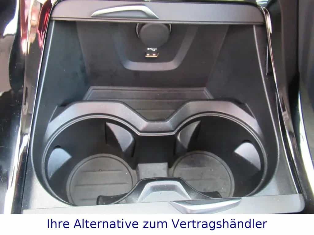 BMW X1 sDrive18iA Sport Line*Navi*SH*AHK*LED 07/2020-photo-21