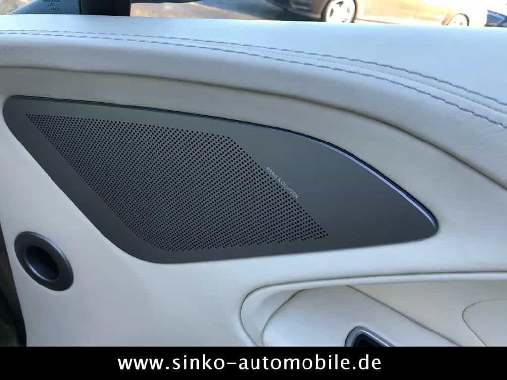 Aston Martin Vanquish *2+2 One77  B&O Carbon 20 Zoll*Exclusiv 09/2012-photo-27