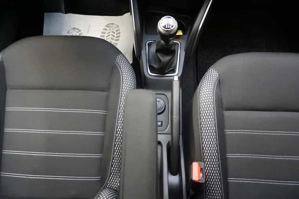 Dacia Duster II Prestige 4WD NAVI, SITZHEIZUNG, PDC 04/2018-photo-10