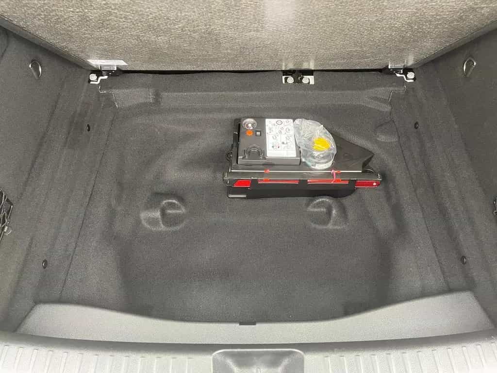Mercedes-Benz GLA 180 7G-DCT Urban LED NAVI PANO SHZ PDC 06/2020-photo-35