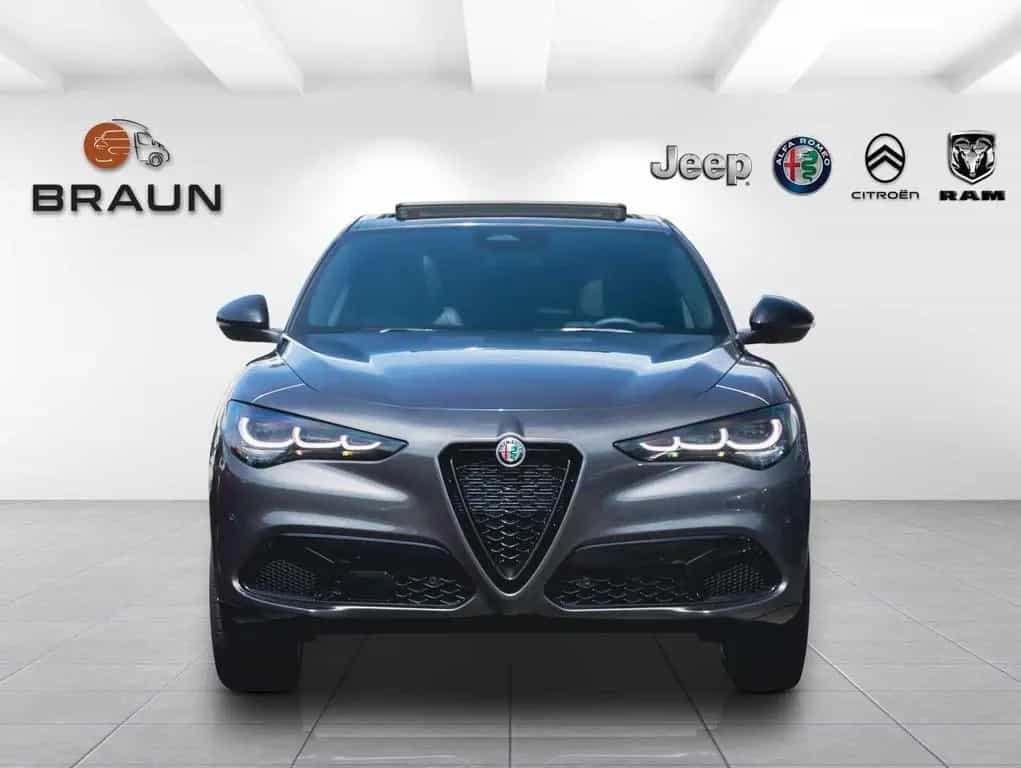Alfa Romeo Stelvio 2.0 16V Turbo AT8-Q4 Veloce VOLL! 03/2026-photo-1