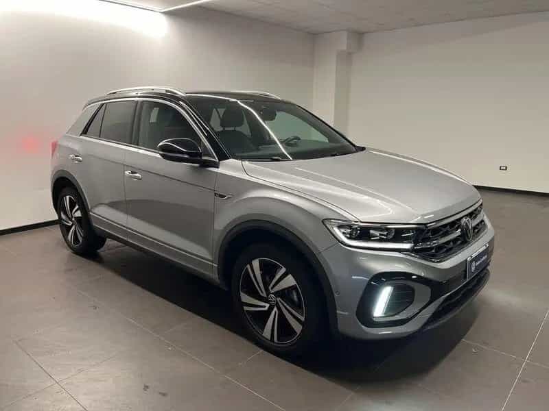 Other Other Volkswagen T-Roc Nuovo R-Line 1.5 TSI ACT 110 kW 12/2023-photo-1