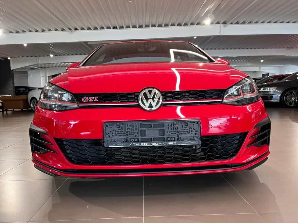 Volkswagen Golf 2.0 TSI DSG GTI Performance NAVI ACC LED 11/2019-photo-10