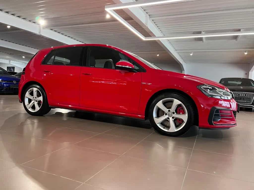 Volkswagen Golf 2.0 TSI DSG GTI Performance NAVI ACC LED 11/2019-photo-13